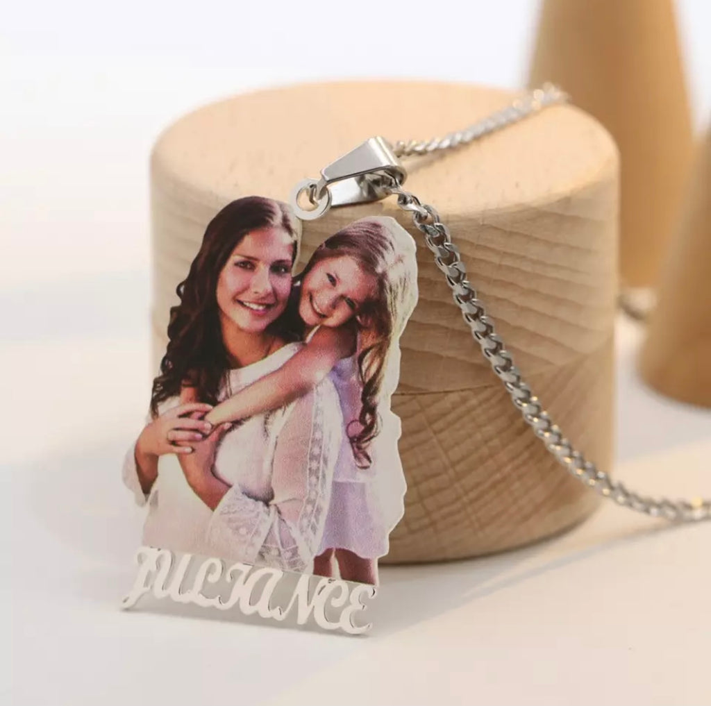 My Favorite Memory Photo Pendant (Color)