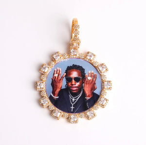 Custom Medallion Photo Pendant