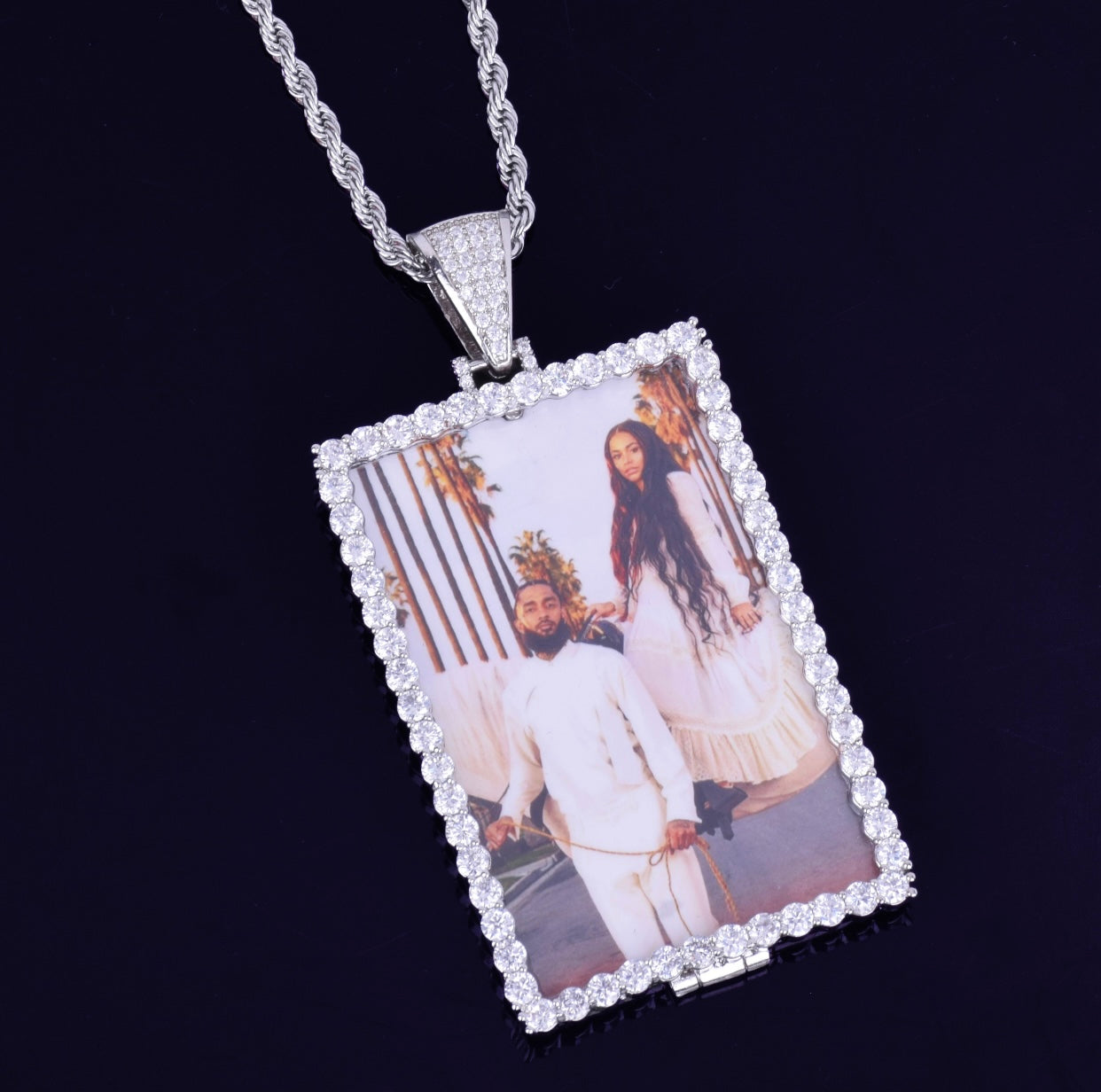 Medallion Photo Pendant