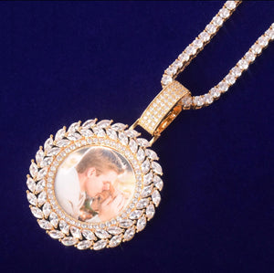 Round In Memory Photo Pendant