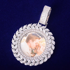 Round In Memory Photo Pendant